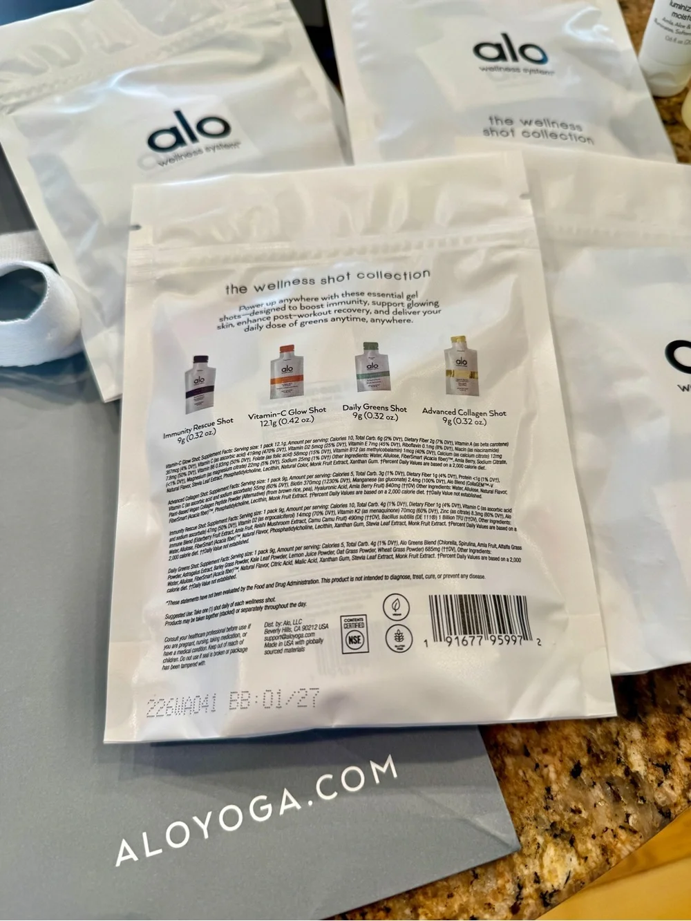 NWT Alo Yoga BUNDLE of Travel Wellness and (6) Paper Gift Bags , Cleanser